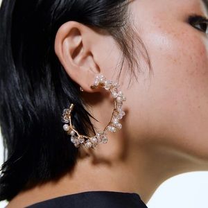 Pearls and Crystals Hoop Earrings